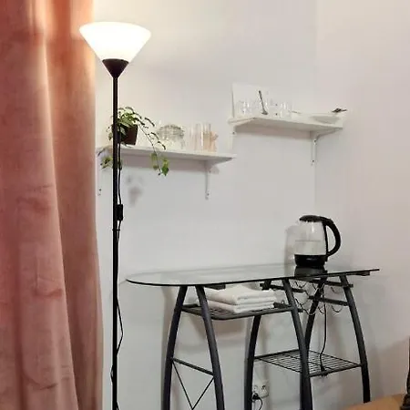 Prywatny W Sercu Warszawy 6 Warschau